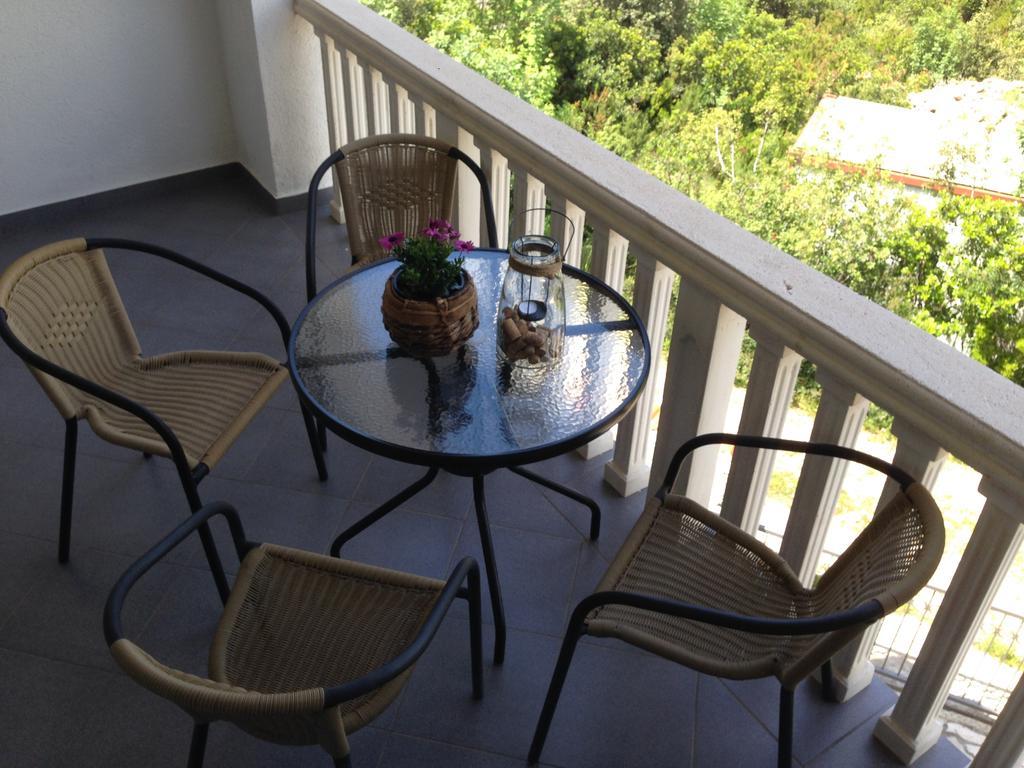 Apartmani Lazarevic Luštica Extérieur photo