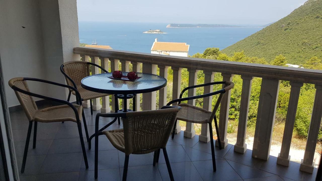 Apartmani Lazarevic Luštica Extérieur photo