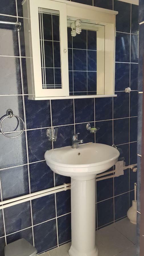 Apartmani Lazarevic Luštica Extérieur photo